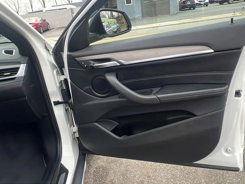 Used 2018 BMW X2 xDrive28i w/ M SportX Package image 31