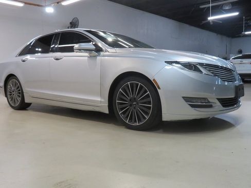 Used 2016 Lincoln MKZ AWD w/ Equipment Group 300A Reserve image 7