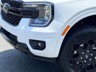 New 2026 Ford Ranger Lariat w/ Black Appearance Package