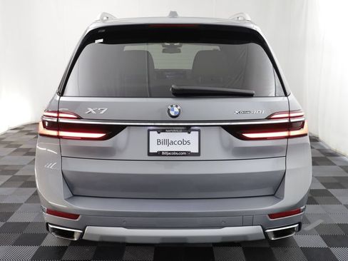 Used 2023 BMW X7 xDrive40i w/ Premium Package AWD/4WD image 18