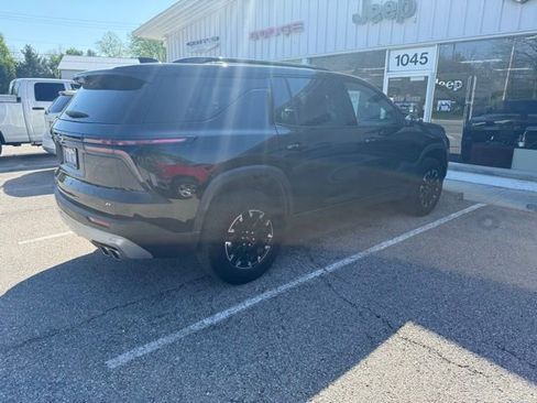 Used 2024 Chevrolet Traverse Z71 w/ LPO, Floor Liner Package image 5