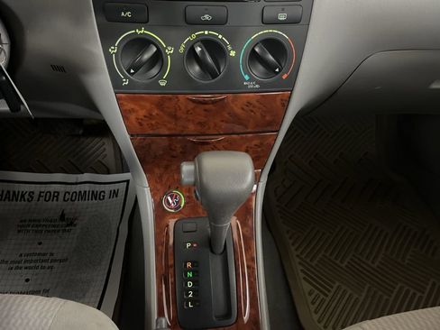 Used 2006 Toyota Corolla LE image 66