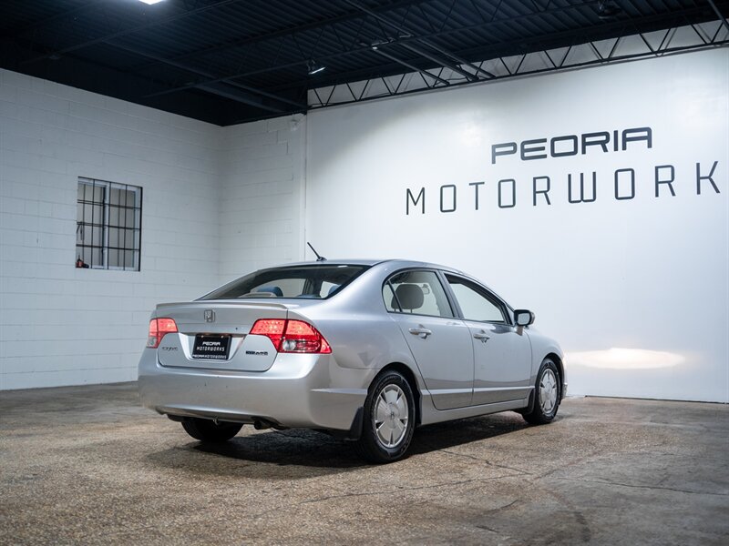 Used 2007 Honda Civic Hybrid Sedan image 6