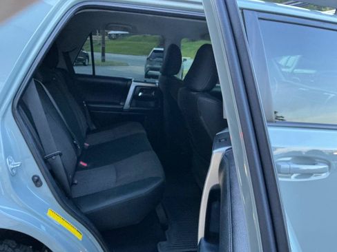 Used 2022 Toyota 4Runner Trail Special Edition AWD/4WD image 7