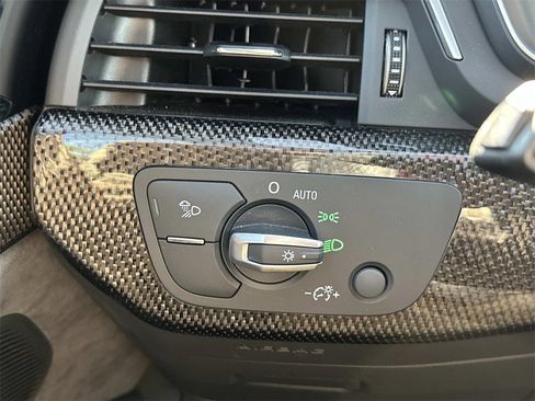 Used 2021 Audi S4 Premium Plus w/ Premium Plus Package image 27