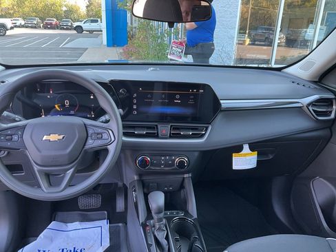 New 2026 Chevrolet TrailBlazer LS w/ LS Convenience Package image 3