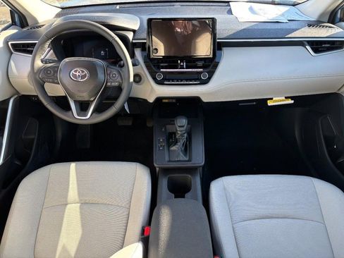 New 2026 Toyota Corolla Cross LE image 6