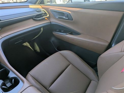 Used 2026 Toyota Crown Signia image 17