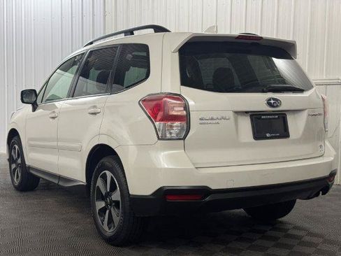 Used 2018 Subaru Forester 2.5i Premium AWD/4WD image 3