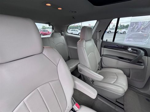 Used 2016 Buick Enclave Leather FWD image 25