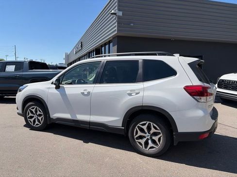 Certified 2023 Subaru Forester Premium AWD/4WD image 8