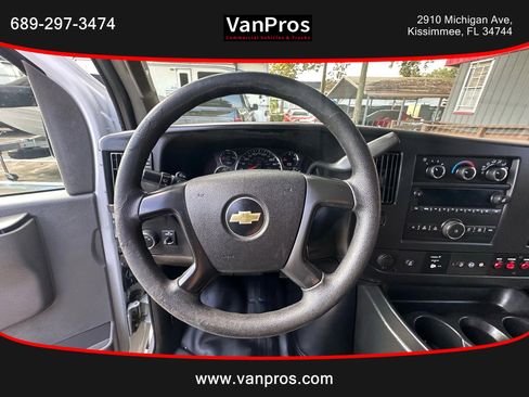 Used 2016 Chevrolet Express 2500 image 10