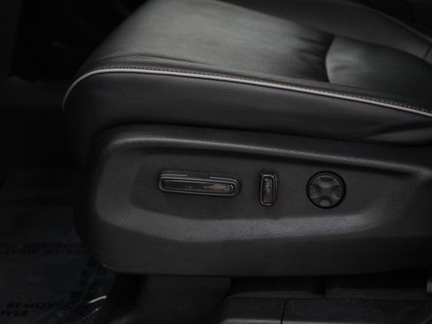 Used 2024 Honda Odyssey Elite image 23