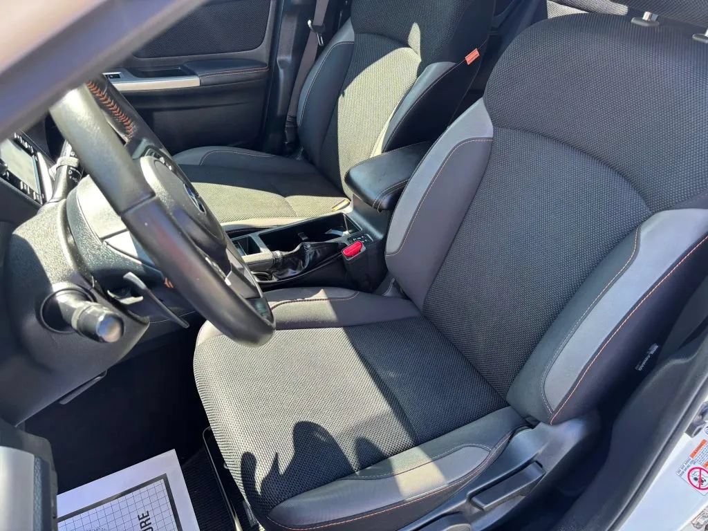 Used 2017 Subaru Crosstrek 2.0i Premium AWD/4WD image 11