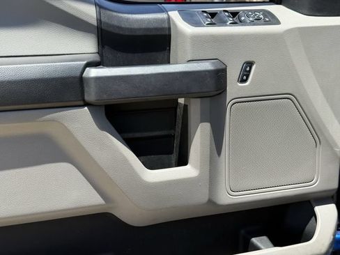 Used 2018 Ford F150 XL w/ Equipment Group 101A Mid AWD/4WD image 21