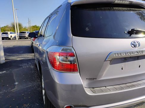 Used 2010 Toyota Highlander Limited image 11