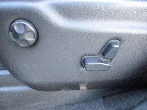 Used 2013 Jeep Grand Cherokee Laredo image 18