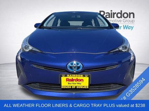 Used 2016 Toyota Prius Two FWD image 2
