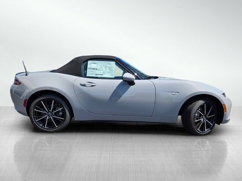 New 2026 MAZDA MX-5 Miata Grand Touring w/ Weather Package RWD image 3