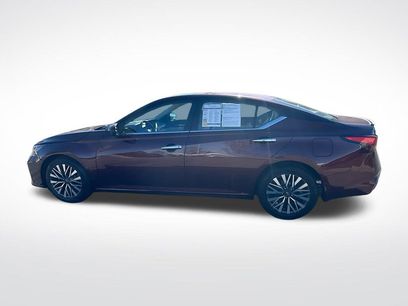 Used 2023 Nissan Altima 2.5 SV w/ SV Premium Package