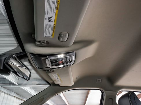 Used 2023 RAM 3500 Laramie AWD/4WD image 22