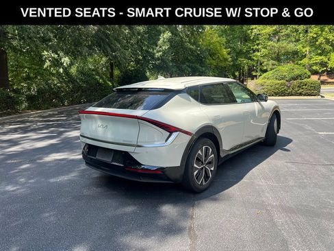 Used 2024 Kia EV6 Wind w/ Wind Technology Package AWD/4WD image 2
