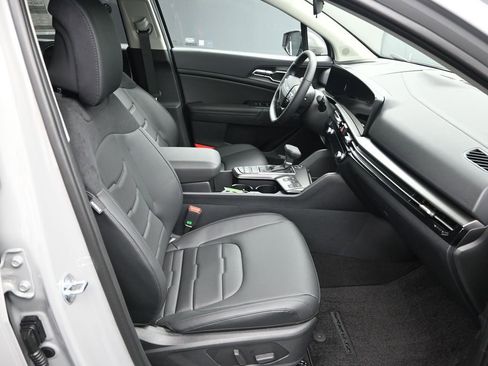 New 2026 Kia Sportage SX image 40