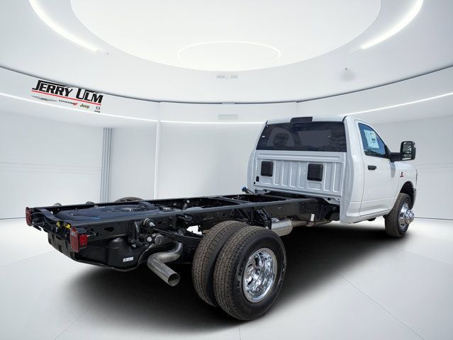 New 2026 RAM 3500 Tradesman w/ Chrome Appearance Group A AWD/4WD image 3