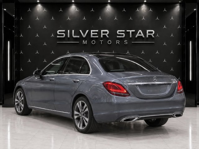 Used 2019 Mercedes-Benz C 300 4MATIC Sedan image 4
