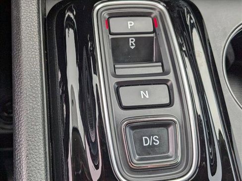 Used 2023 Honda Pilot EX-L image 12