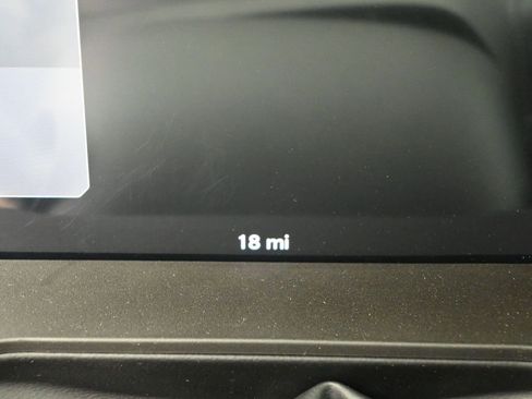 New 2026 Jeep Cherokee Overland w/ Advanced Pro Tech Group AWD/4WD image 15