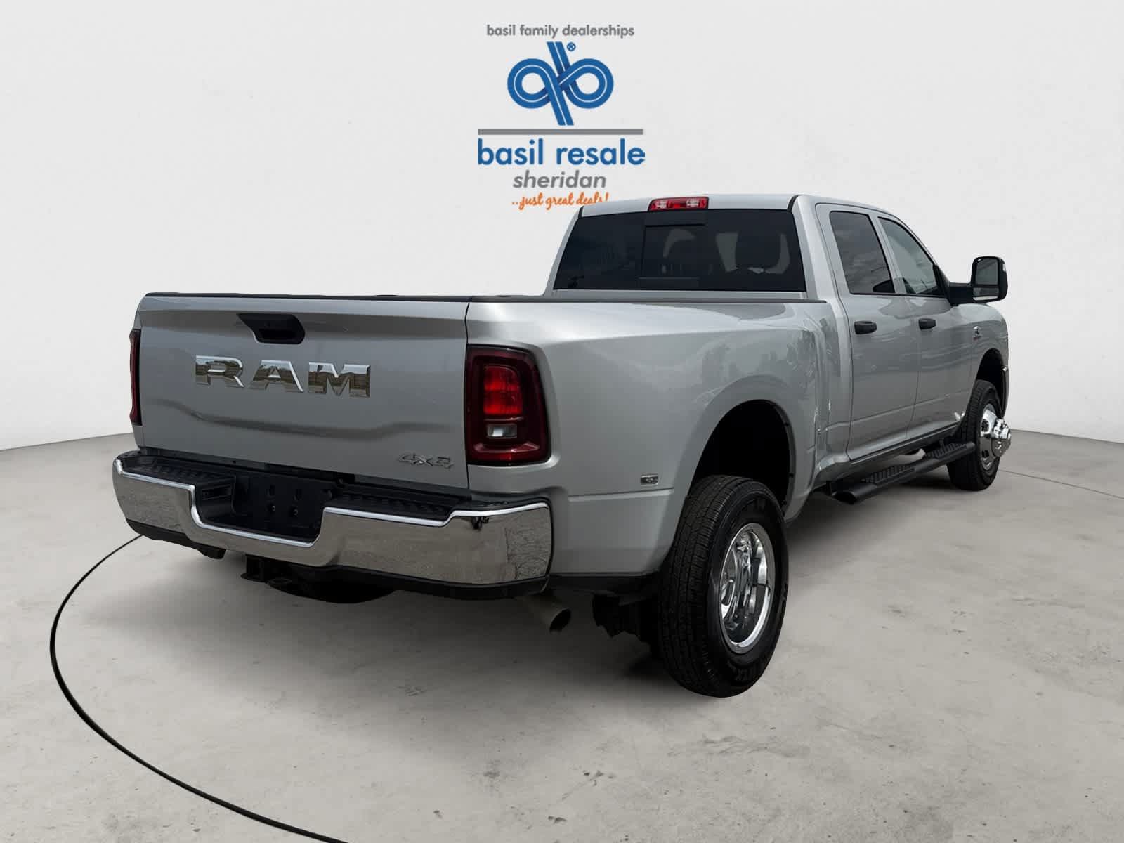 Used 2026 RAM 3500 Tradesman AWD/4WD image 7