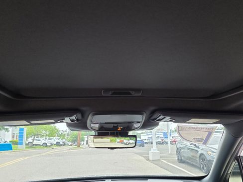 Used 2025 Subaru Forester Touring image 15