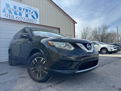 Used 2015 Nissan Rogue SV w/ SV Premium Package