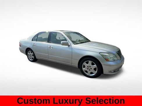 Used 2004 Lexus LS 430 RWD image 7