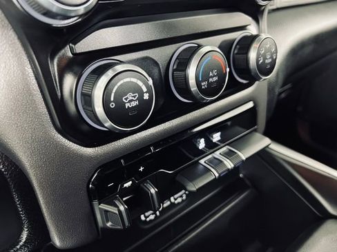 Used 2022 RAM 1500 Big Horn image 30