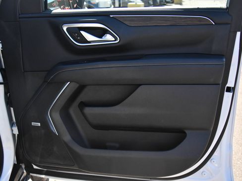 Used 2023 Chevrolet Suburban Premier RWD image 50