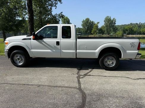 Used 2013 Ford F250 XL w/ PWR Equipment Group AWD/4WD image 4