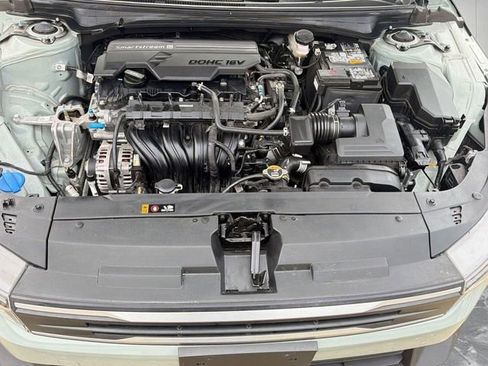 Used 2025 Kia K4 LXS image 27