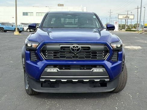 New 2025 Toyota Tacoma TRD Off-Road image 2