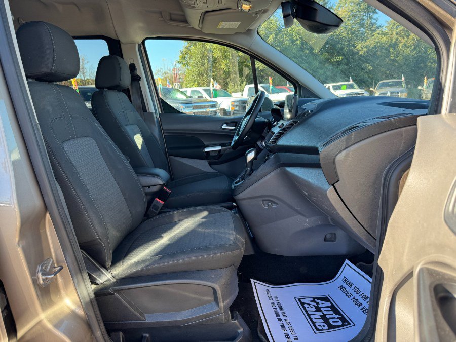 Used 2020 Ford Transit Connect XLT FWD image 20