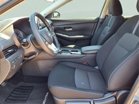 Used 2025 Nissan Sentra SV FWD image 10