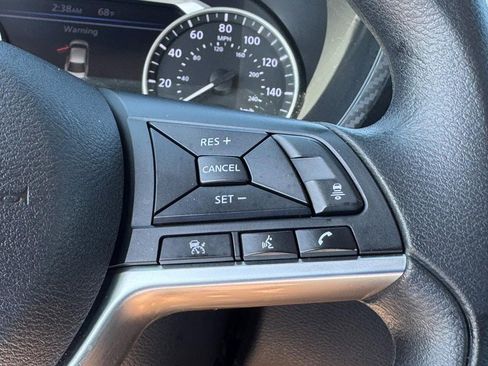 Used 2024 Nissan Sentra SV image 18