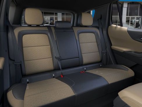 New 2026 Chevrolet Equinox ACTIV w/ Convenience Package III image 18