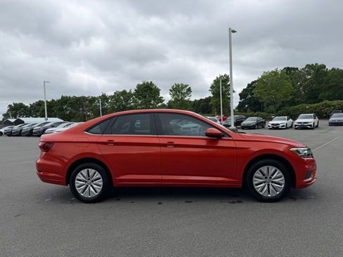 Used 2019 Volkswagen Jetta S w/ Driver Assistance Package FWD image 6