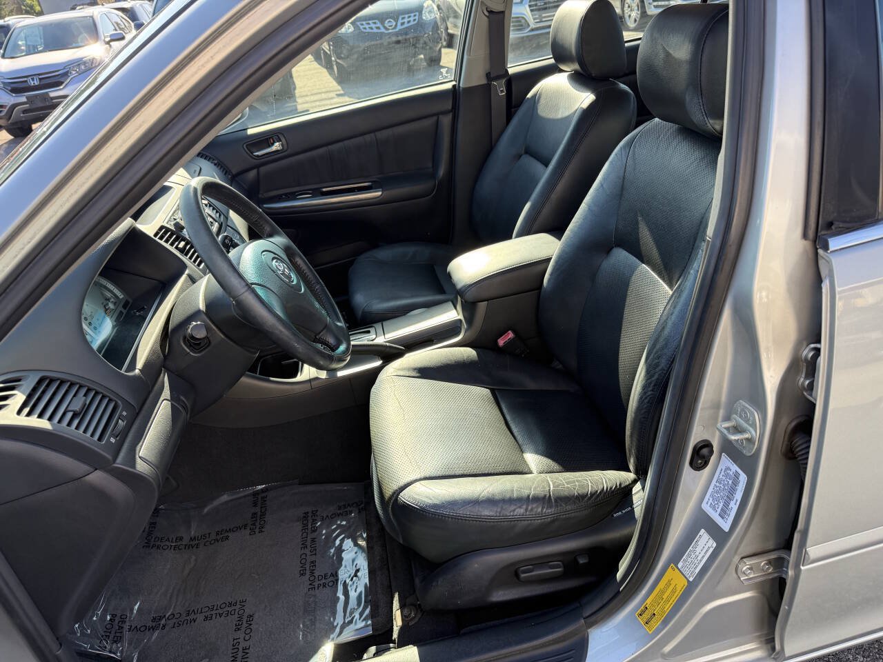 Used 2002 Toyota Camry SE FWD image 7