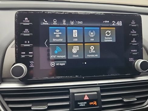 Used 2021 Honda Accord Touring image 17