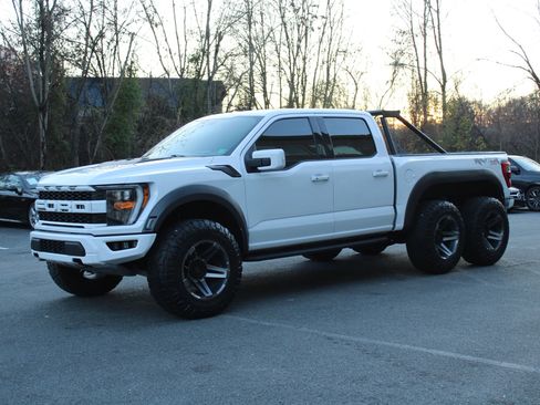 Used 2021 Ford F150 Raptor image 3