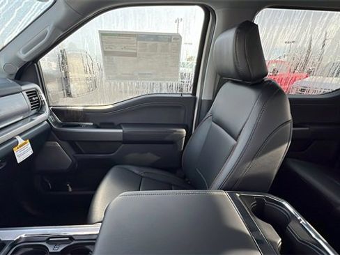 New 2025 Ford F250 Lariat w/ FX4 Off-Road Package image 27