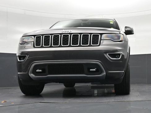 Used 2018 Jeep Grand Cherokee Limited RWD image 27